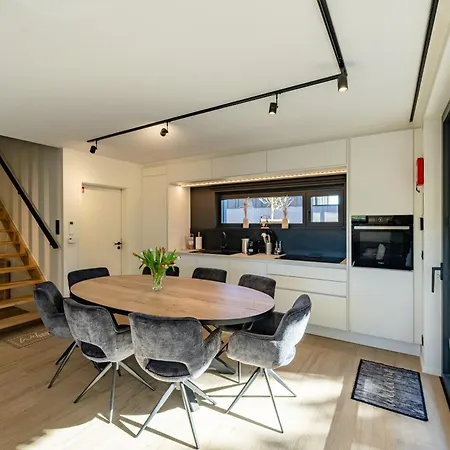 Nature Village - Woodly N°23 - 8 Personnes Avec Jacuzzi *