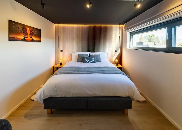 Nature Village - Woodly N°23 - 8 Personnes Avec Jacuzzi Bullange